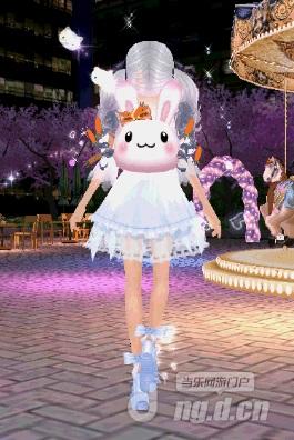 图10兔子天使背包.jpg 图10兔子天使背包.jpg