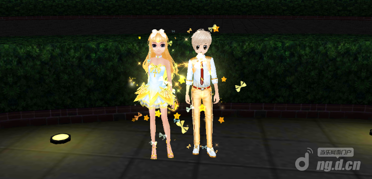 图3金色回忆套装.png 图3金色回忆套装.png